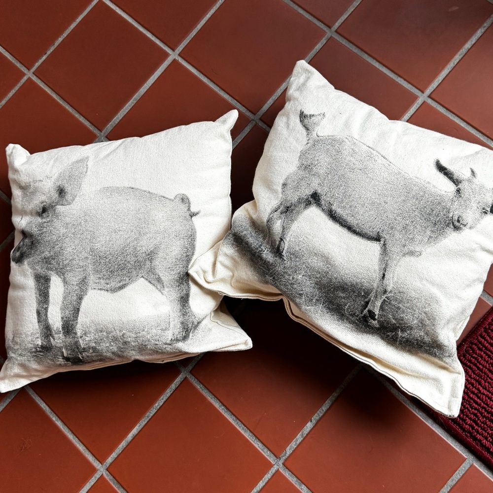 NEW Pig & Goat Pillows by Eric & Christopher 100% cotton Whimsical Farm …